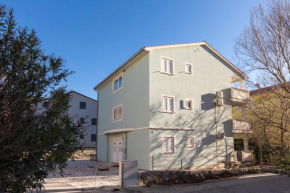 Apartments with a parking space Baska, Krk - 19642
